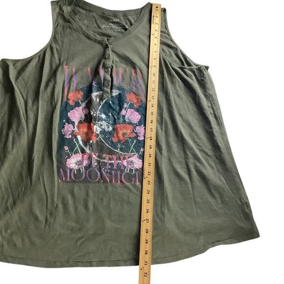 Torrid Womens Graphic Tank Top Size 4 Green Wander By The Moonlight Classic Fit - Picture 7 of 11